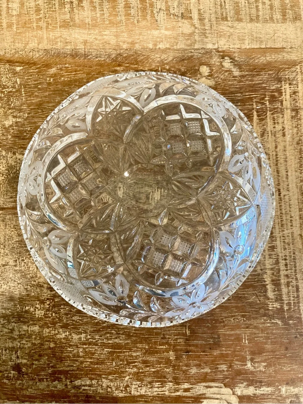 Cut Glass Floral Pattern With Sawtooth Edge 6”